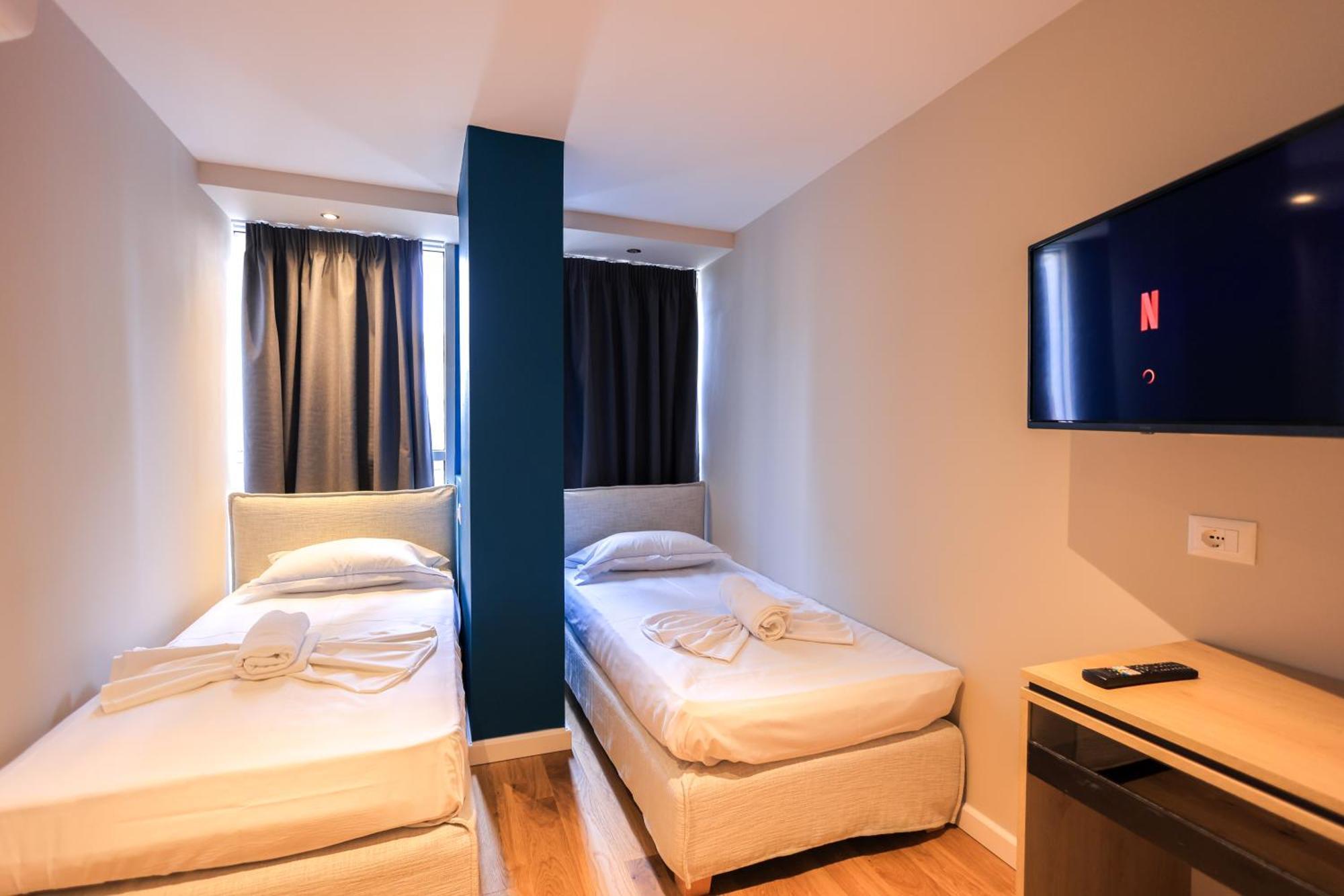 Grandstay Studios Durres Exterior photo