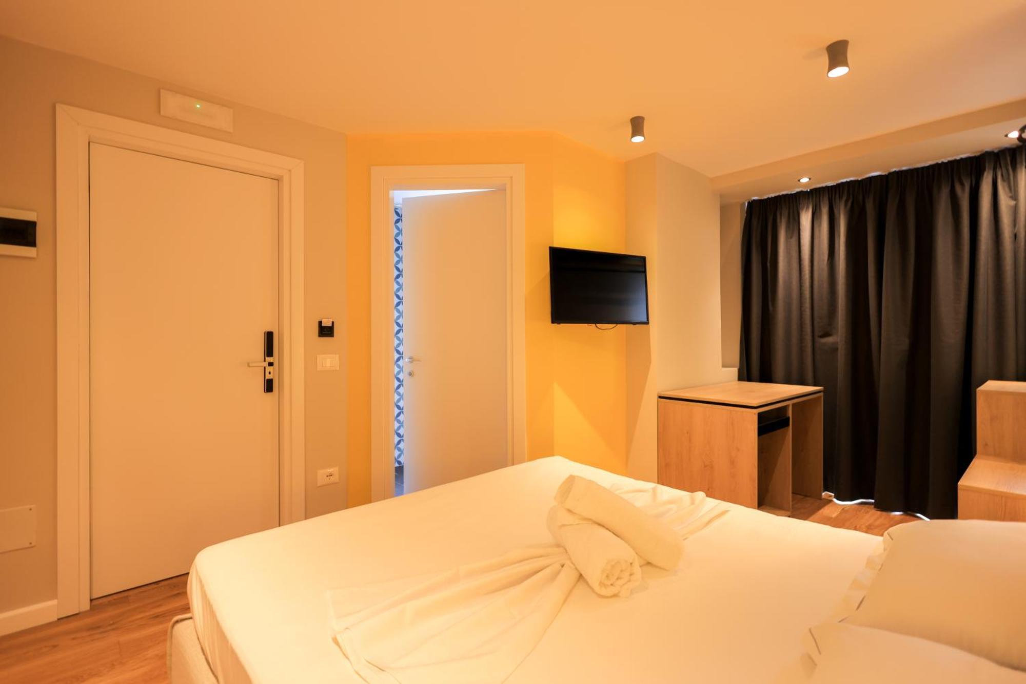 Grandstay Studios Durres Exterior photo